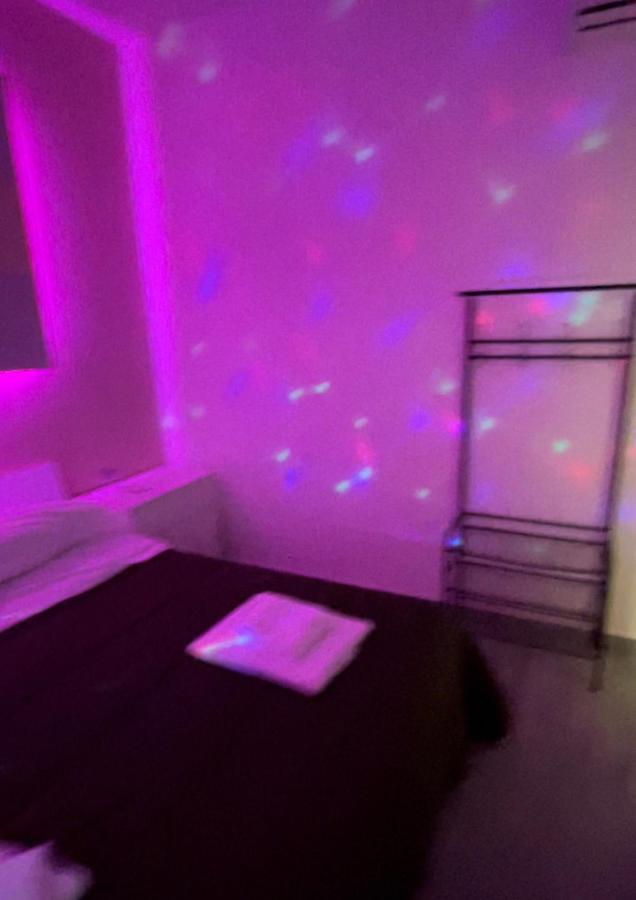B&B Rial Napoli Bagian luar foto