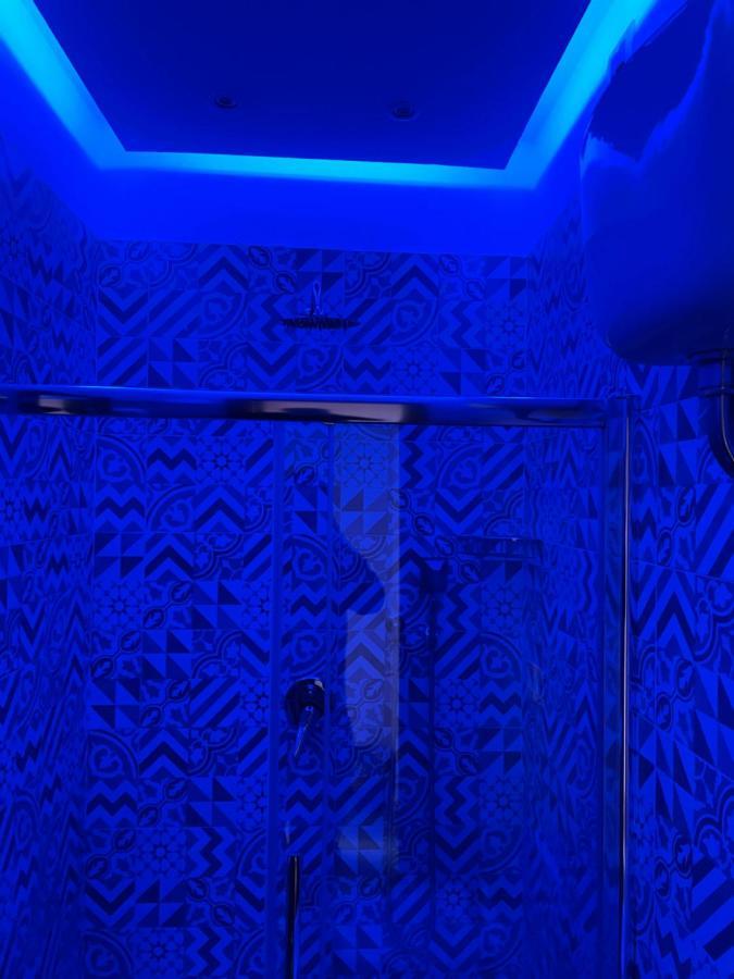 B&B Rial Napoli Bagian luar foto